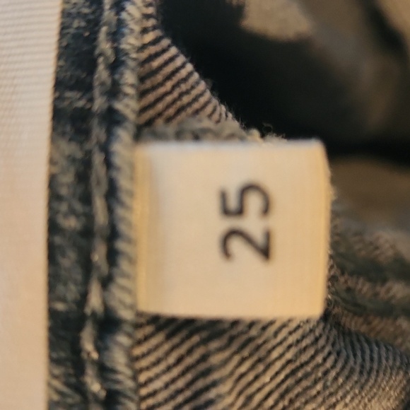 Paige Classic Blue Denim Jeans - Picture 6 of 7